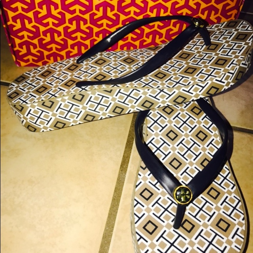Tory Burch Thandie Flip-Flops! Size 10! Worn once!